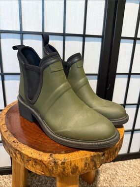 rag & bone NY Olive Green Chukka Boots Rain 37 EUC